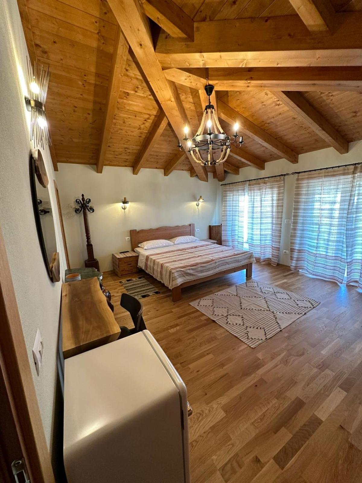 Guesthouse Marku - Mrizi I Zanave Fishte Eksteriør billede